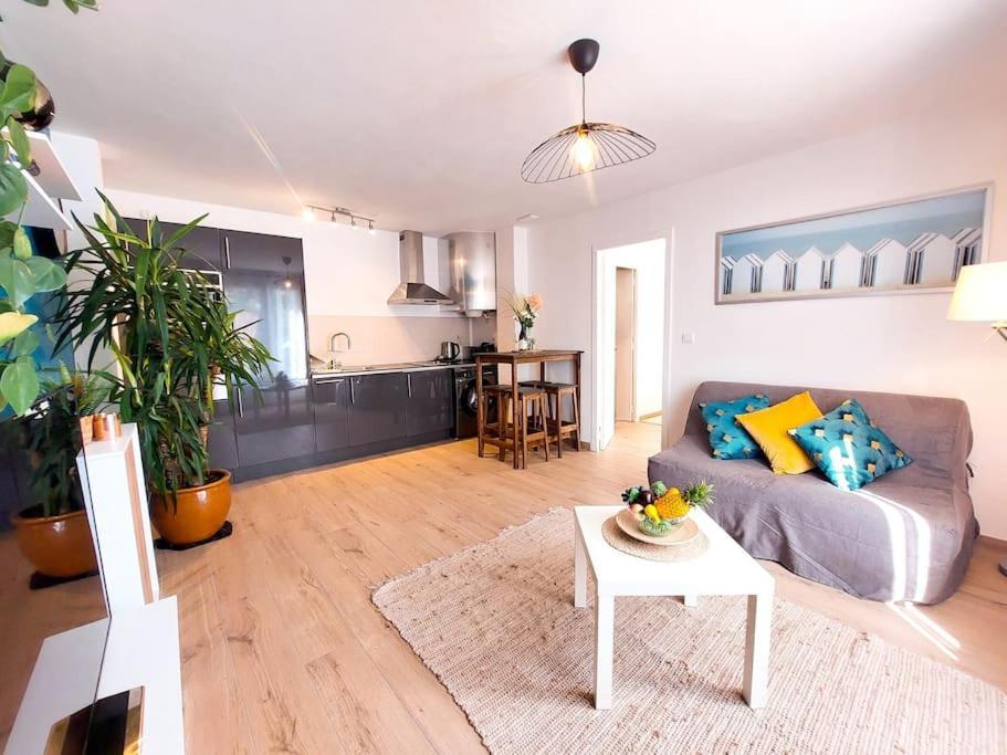 T2 Cosy Toulon, Proche Plage Luaran gambar